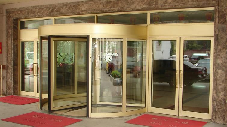 自动旋转门三翼旋转门产品图片,自动旋转门三翼旋转门产品相册 - 安徽合肥豪顺铜门装饰工程 - 九正